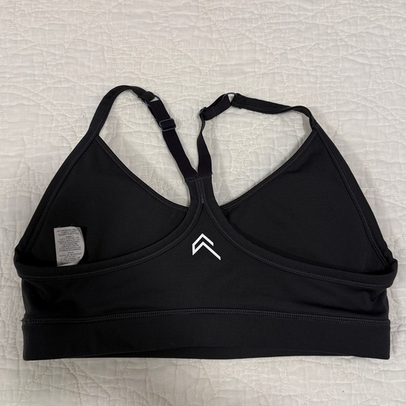 Oner Active Sports Bra and Effortless Leggings - Picture 6 of 10